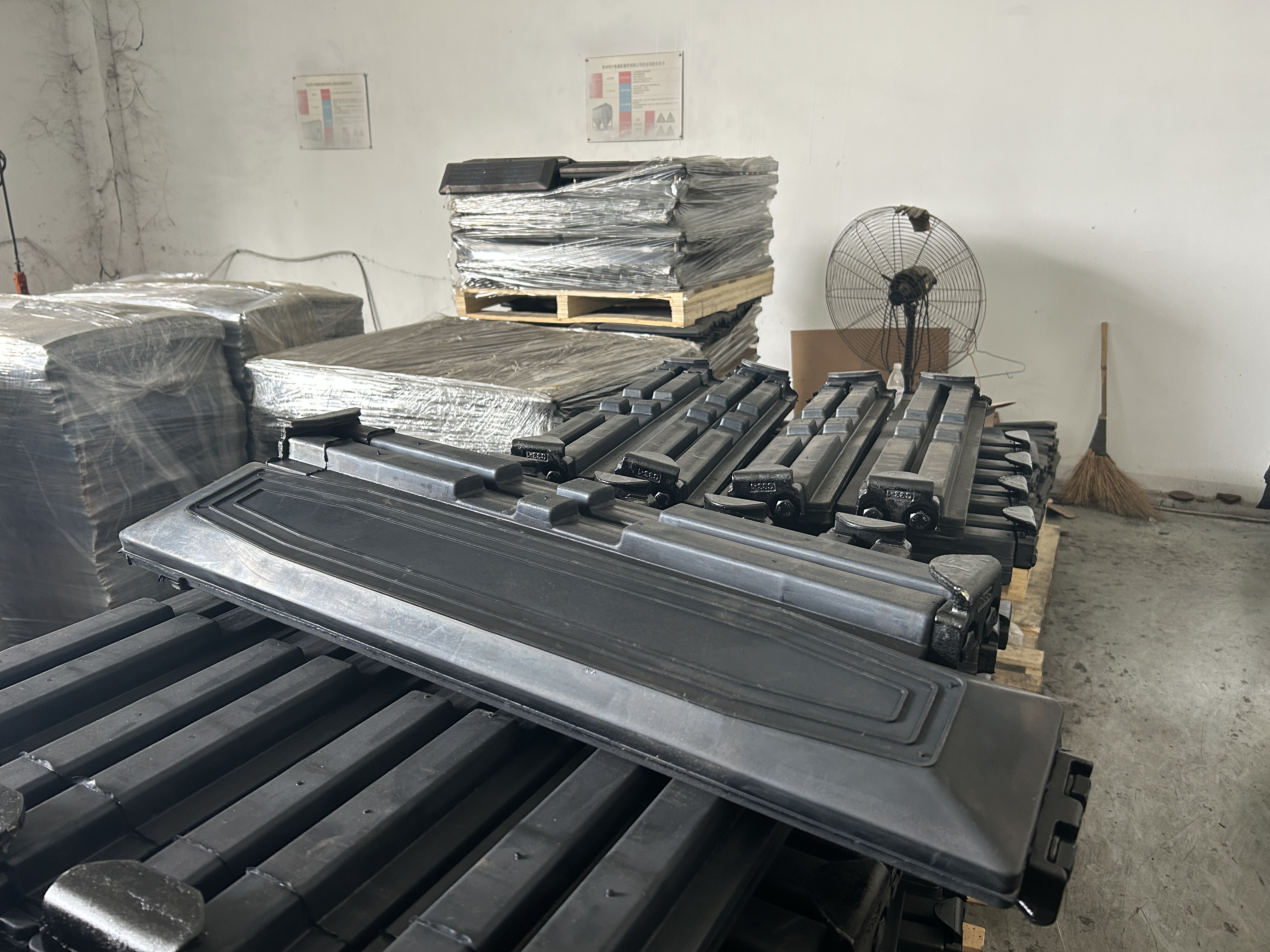 rubber pads for concrete